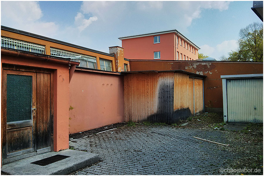 Hinter-Hof