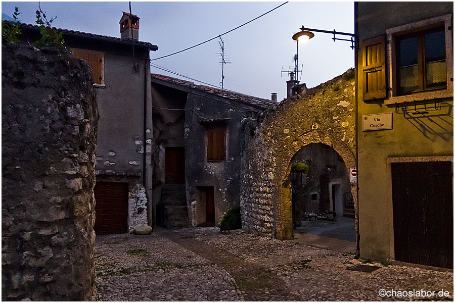 Via Cerche